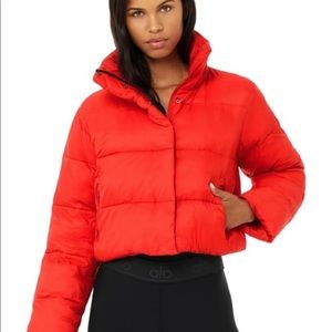 Alo Gold Rush Puffer Size Small Cherry Red